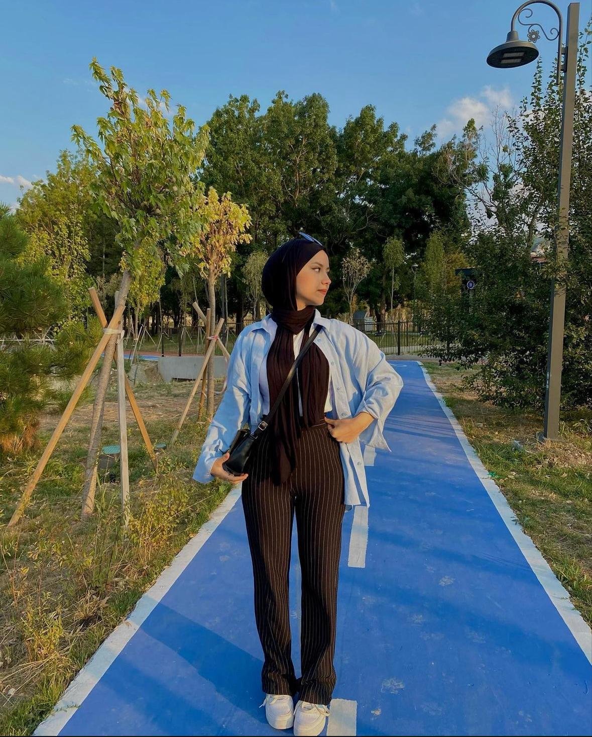 Konak Eğlenceli Kadın Bayan Escort Aybike